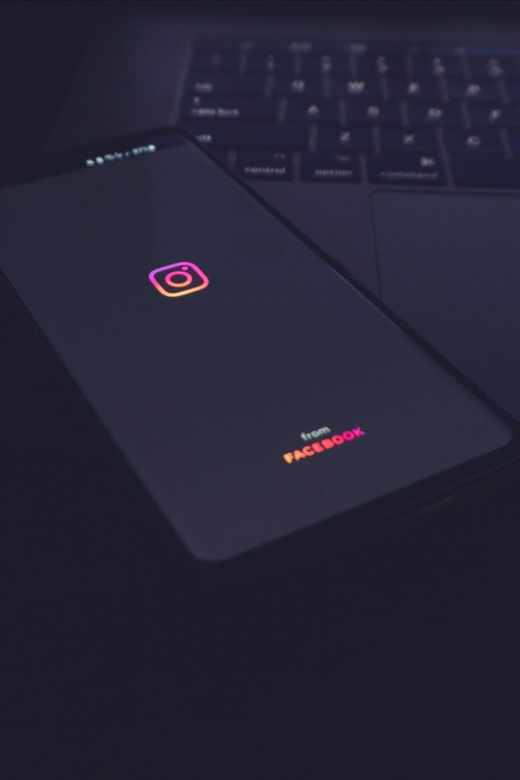 Nuestras Redes Sociales